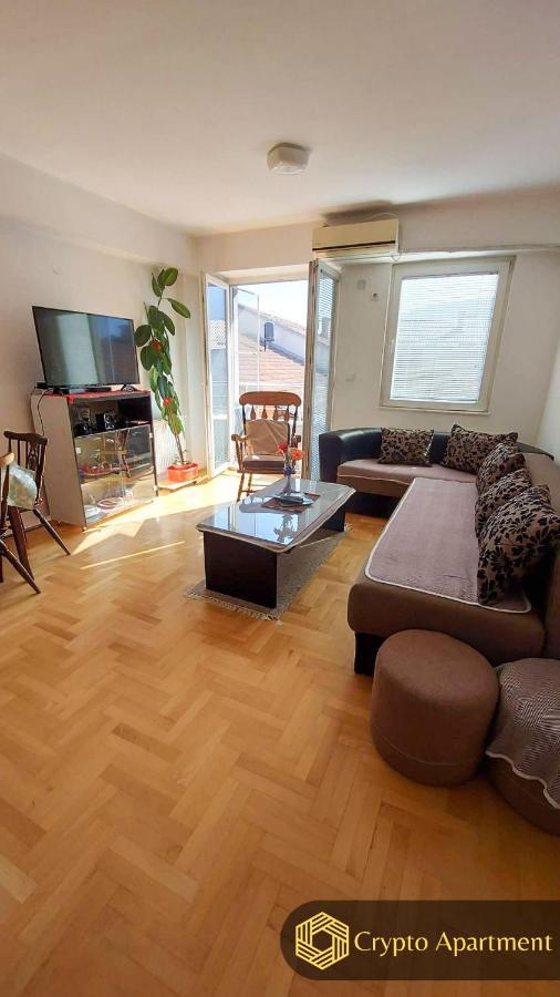 Crypto Apartment Skopje Exteriör bild
