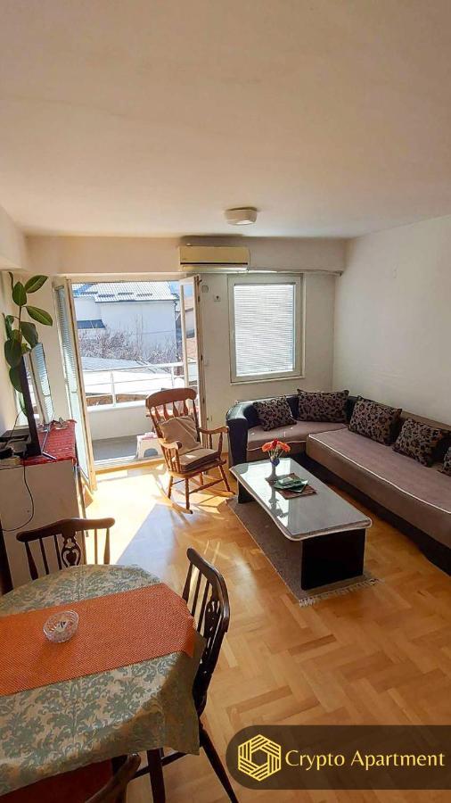 Crypto Apartment Skopje Exteriör bild