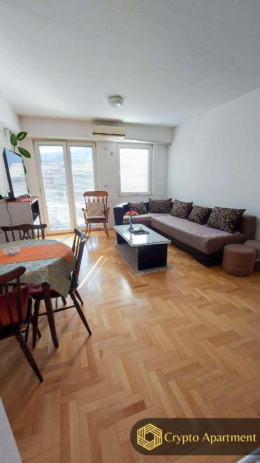 Crypto Apartment Skopje Exteriör bild